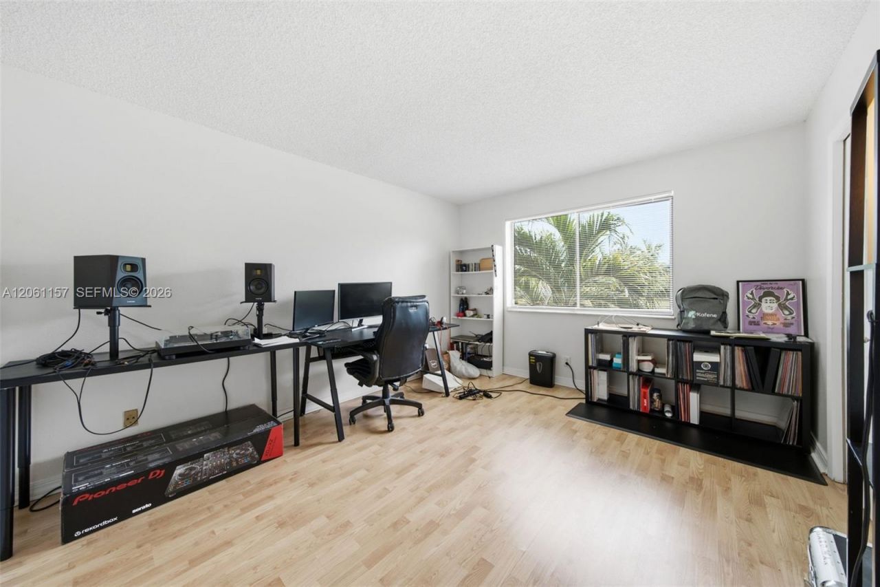 16257 Saddle Club Rd , Unit 201, Weston, FL 33326 Photo