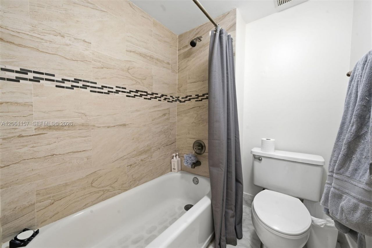 16257 Saddle Club Rd , Unit 201, Weston, FL 33326 Photo