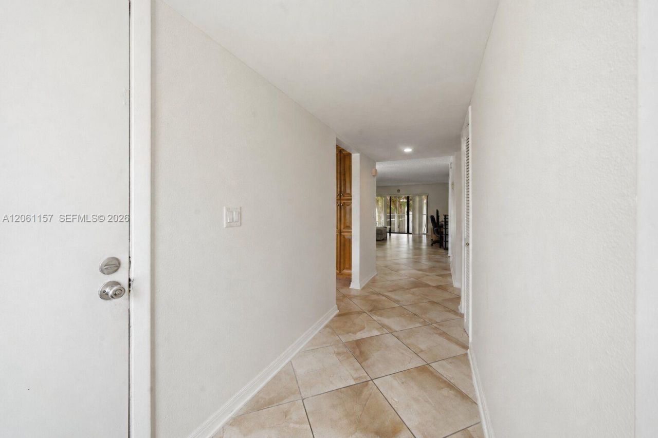 16257 Saddle Club Rd , Unit 201, Weston, FL 33326 Photo