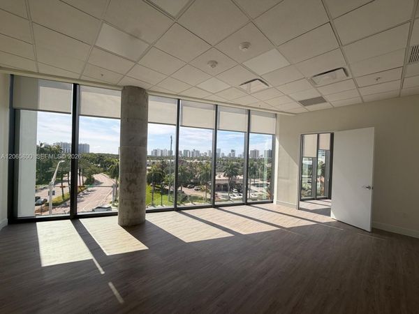 Unit 407, Aventura, FL 33180