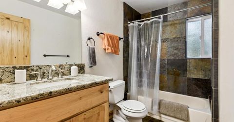 1685 Skyline Drive, South Lake Tahoe, CA 96150 Photo