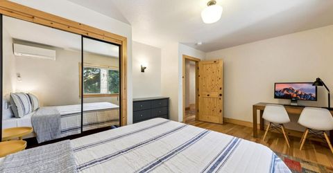 1685 Skyline Drive, South Lake Tahoe, CA 96150 Photo