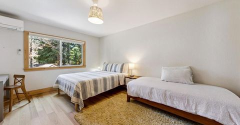 1685 Skyline Drive, South Lake Tahoe, CA 96150 Photo