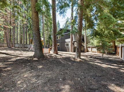 1685 Skyline Drive, South Lake Tahoe, CA 96150 Photo