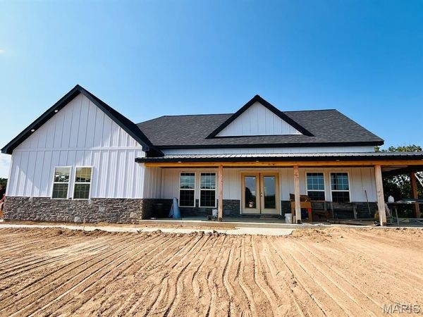 21875 Vineyard Outer Road, St James, MO 65559