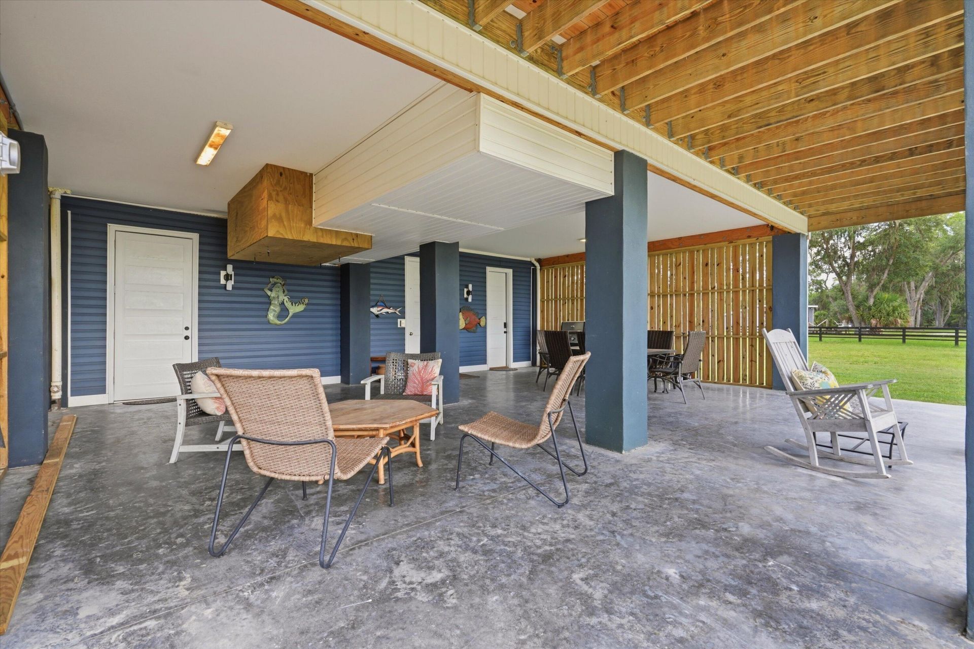1102 Down Under Lane Photo 48