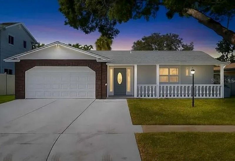 5910 Denver Street Ne, Saint Petersburg, FL 33703 Photo