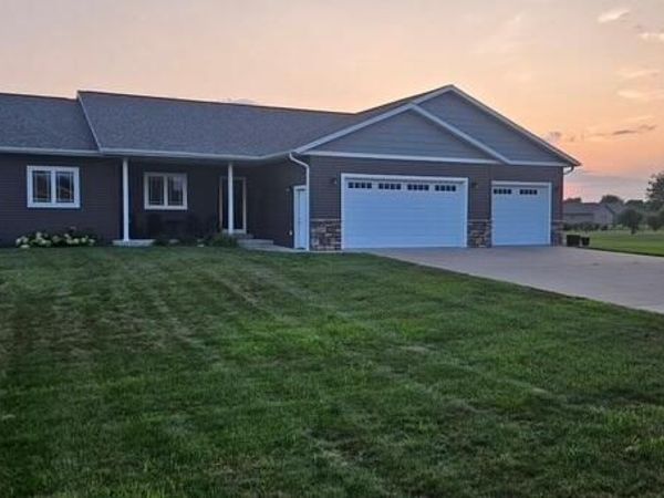 N13249 Wildrose ROAD, Trempealeau, WI 54661