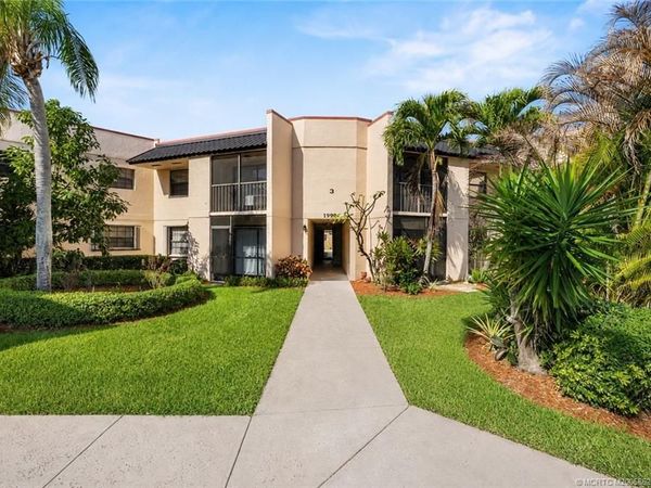 1999 NE Collins Circle , Unit 3-10, Jensen Beach, FL 34957