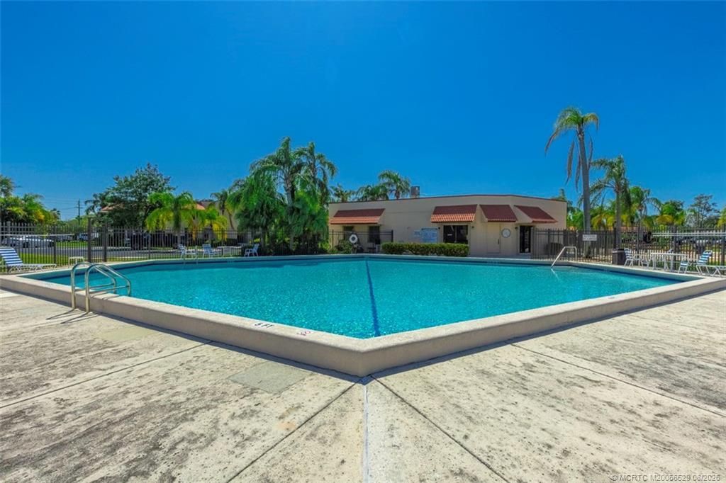 1999 NE Collins Circle , Unit 3-10, Jensen Beach, FL 34957 Photo