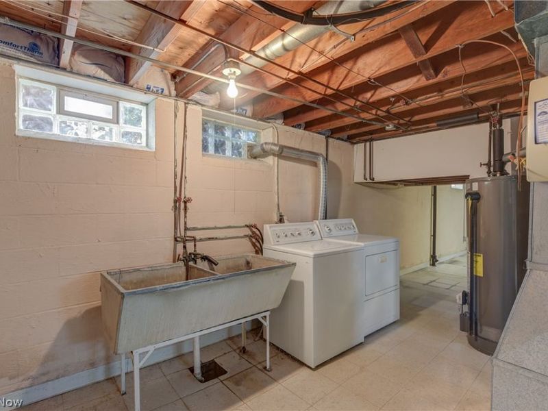 5615 Southington Drive, Parma, OH 44129 Photo 29