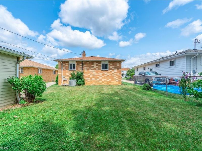 5615 Southington Drive, Parma, OH 44129 Photo 38