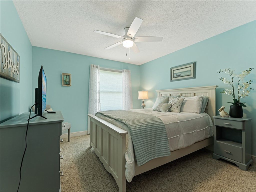7090 49th Street, Vero Beach, FL 32967 Photo