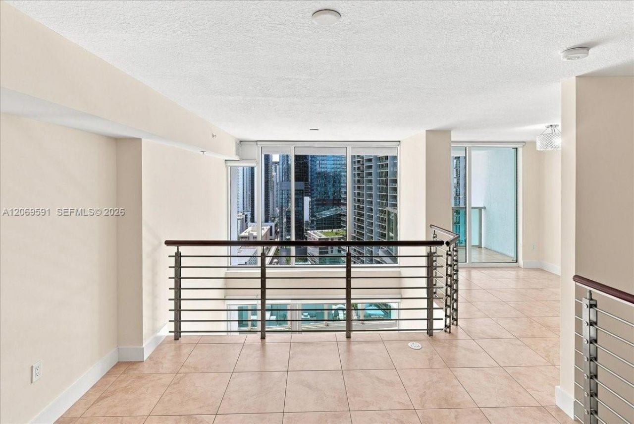 41 SE 5th St , Unit 1908, Miami, FL 33131 Photo