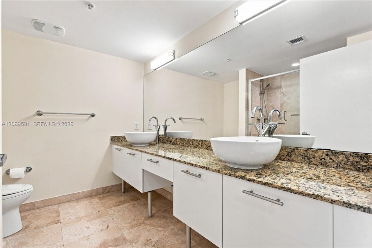 41 SE 5th St , Unit 1908, Miami, FL 33131 Photo