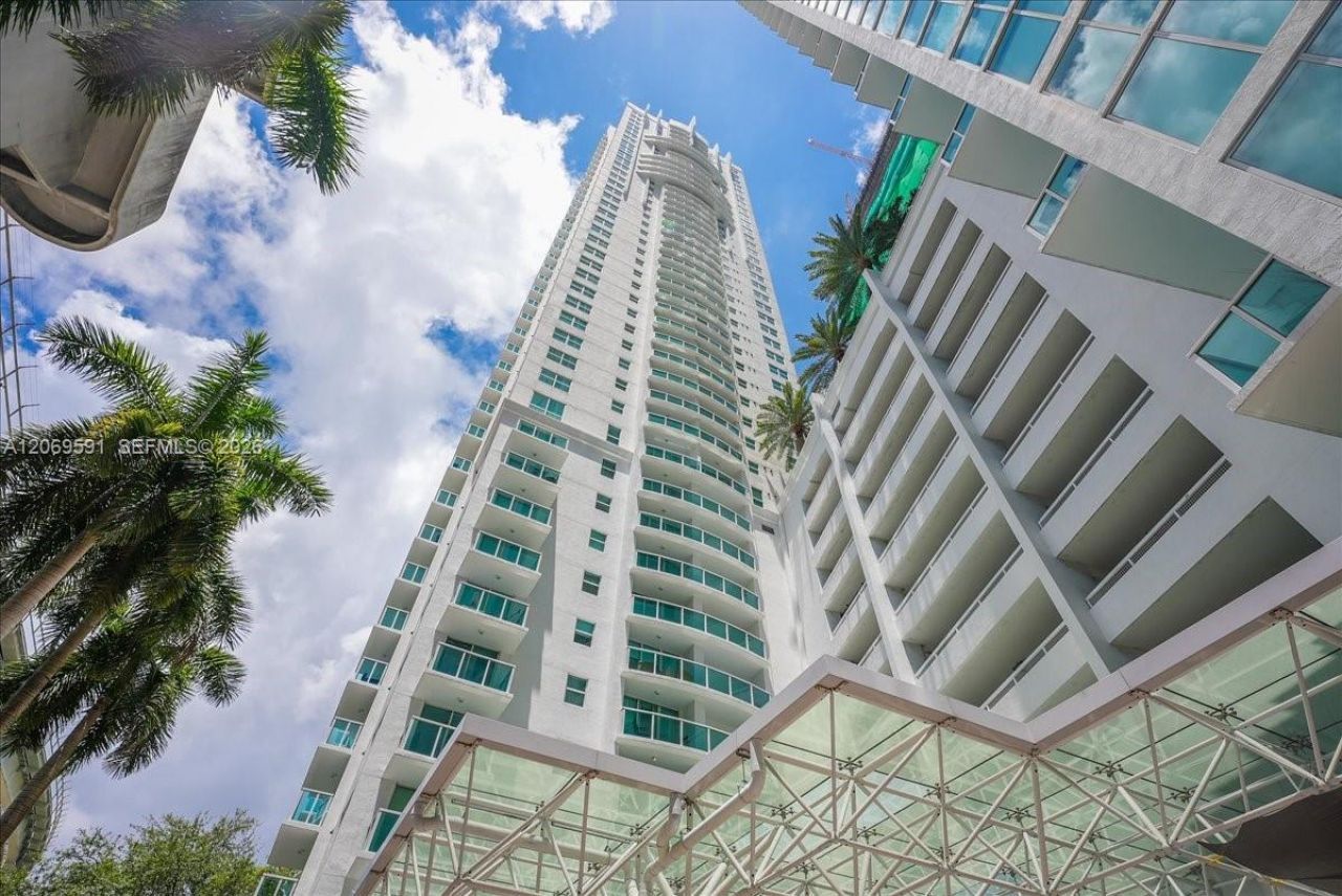 41 SE 5th St , Unit 1908, Miami, FL 33131 Photo