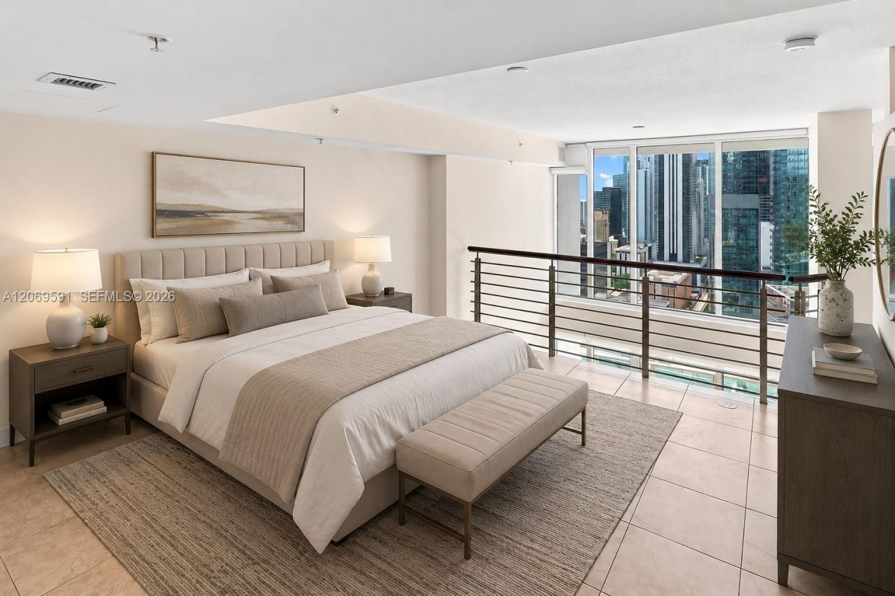 41 SE 5th St, Unit 1908, Miami, FL 33131 Photo