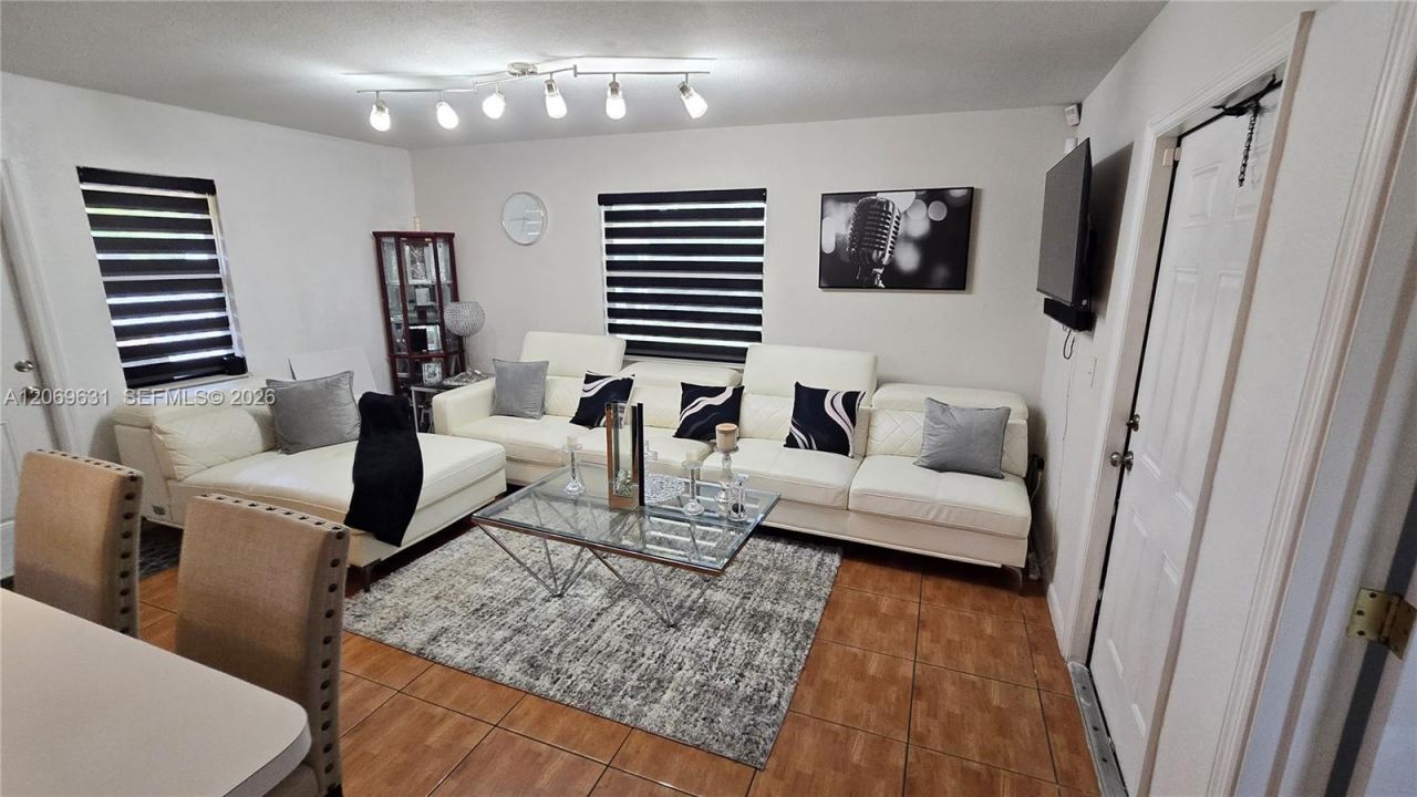 6146 SW 25th St , Miramar, FL 33023 Photo