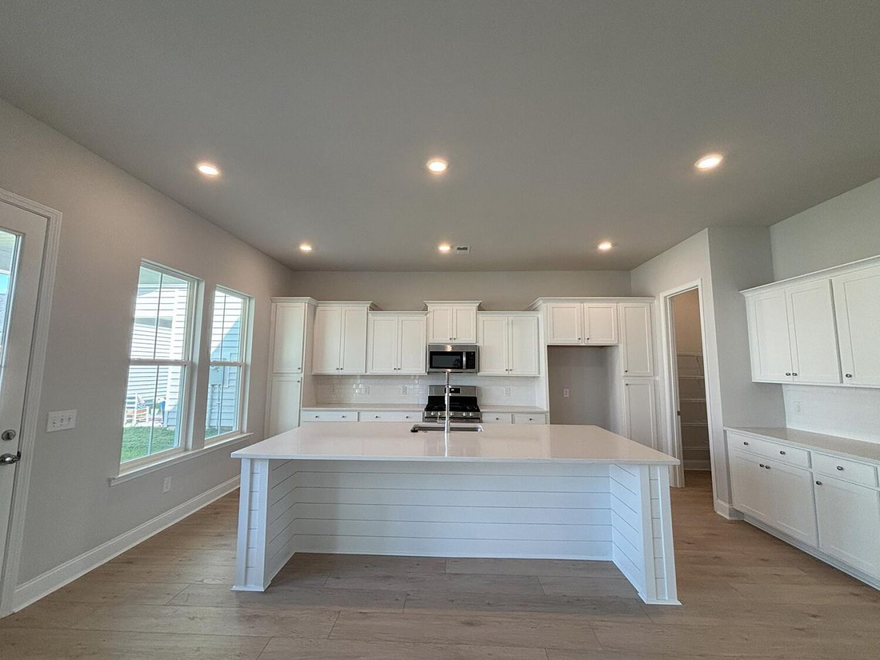 987 Scotch Bonnet Way Photo 5