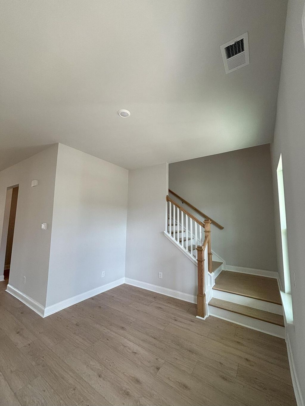 987 Scotch Bonnet Way Photo 7