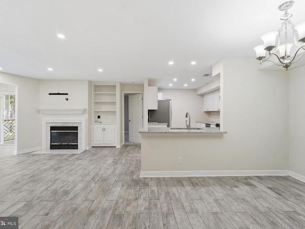 3804 RIDGE KNOLL COURT, Unit 310A, FAIRFAX, VA 22033