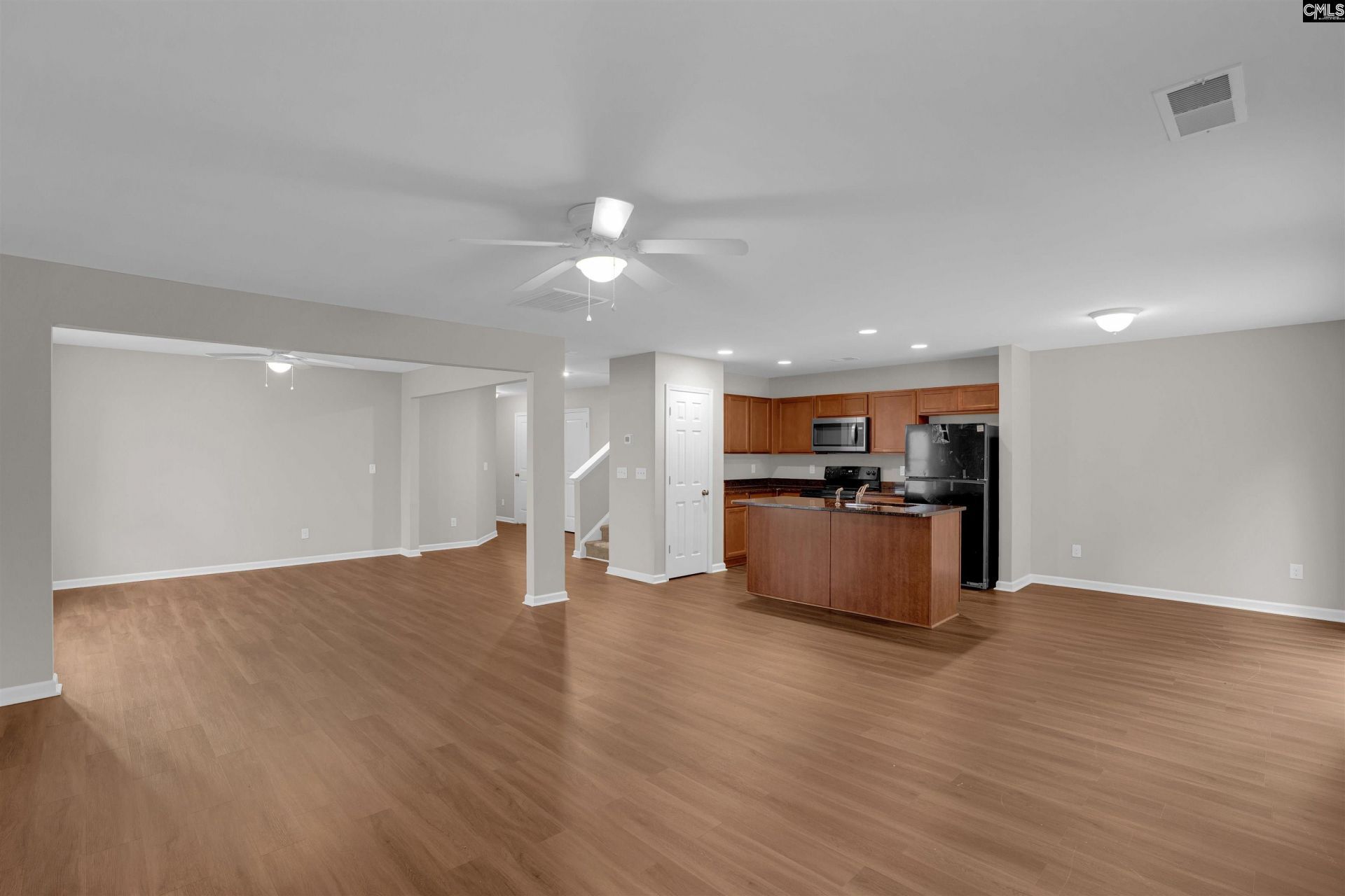 601 Legacy Park Court  Photo 7