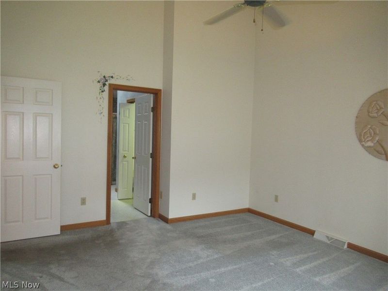8553 Indian Creek Drive, Poland, OH 44514 Photo 23