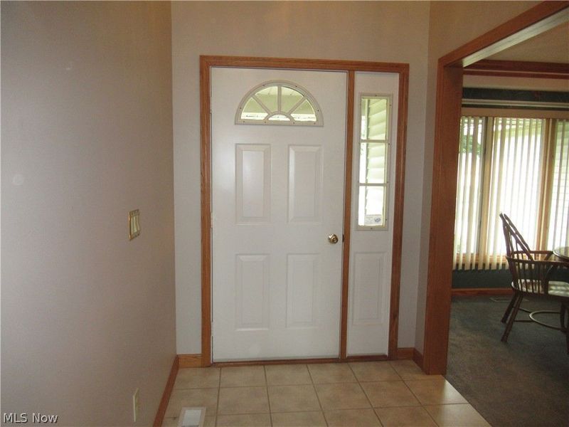 8553 Indian Creek Drive, Poland, OH 44514 Photo 4