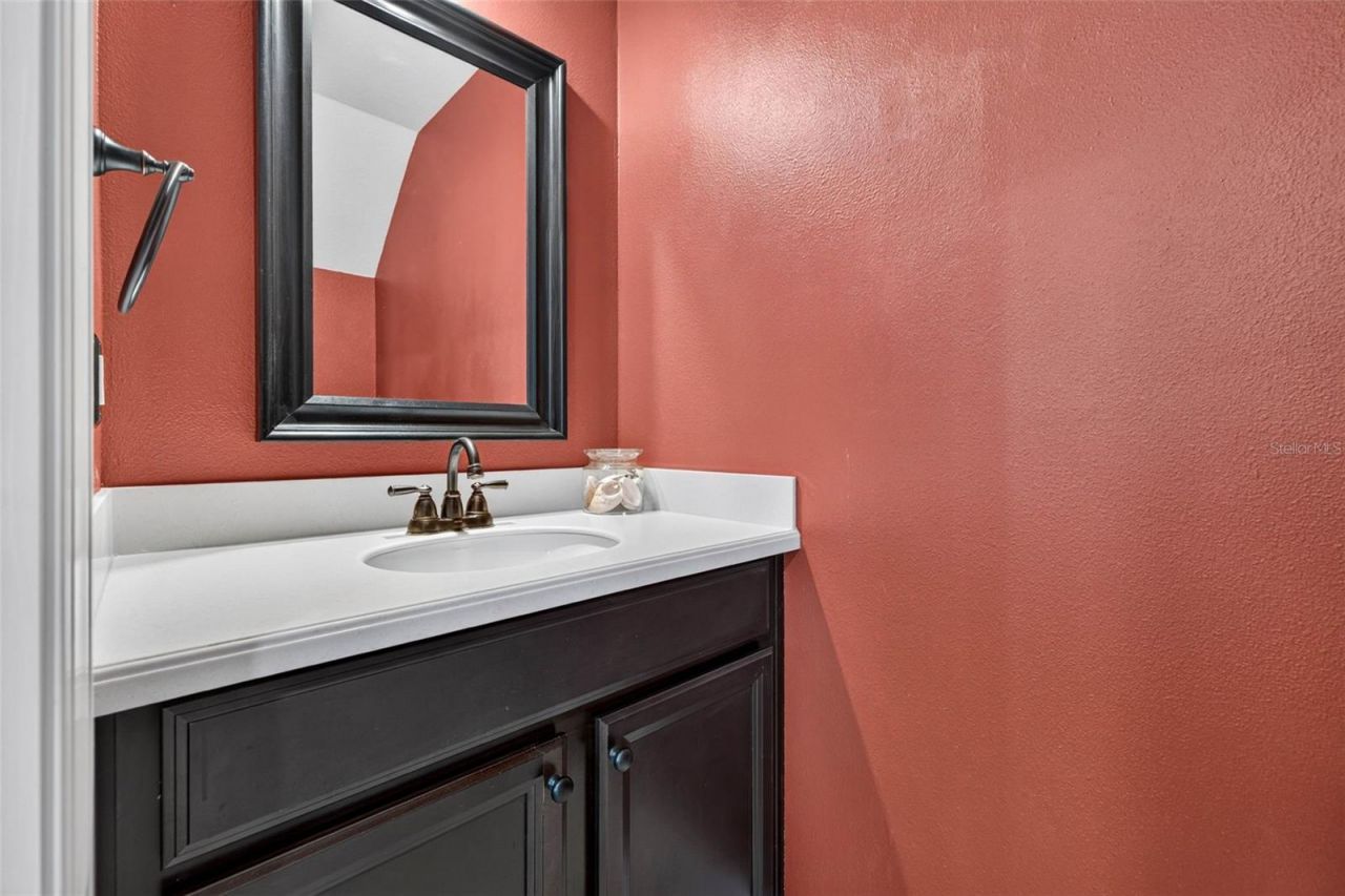 217 49th Avenue N, Saint Petersburg, FL 33703 Photo