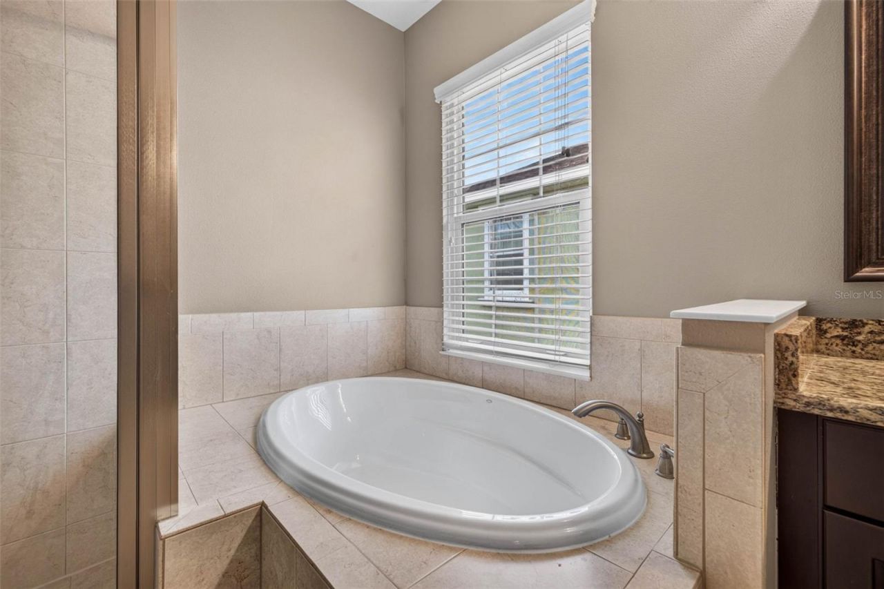 217 49th Avenue N, Saint Petersburg, FL 33703 Photo