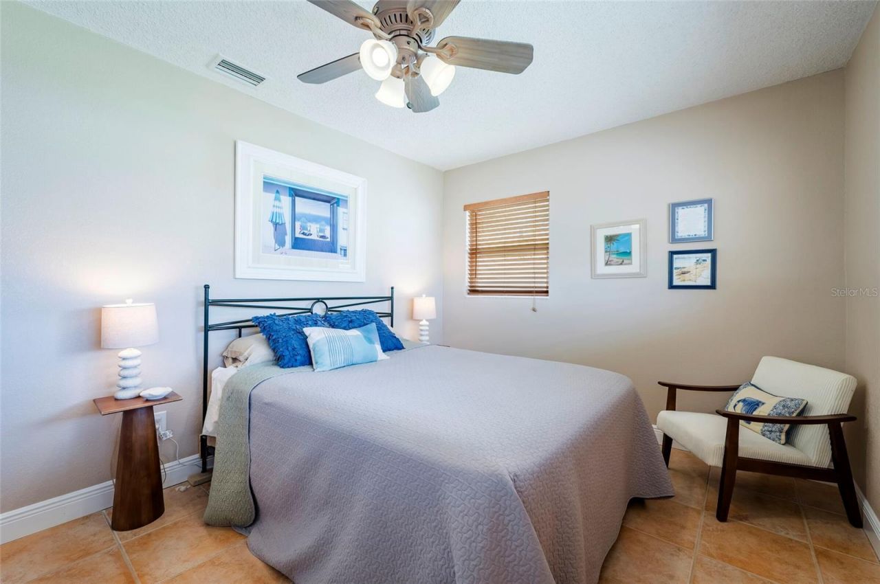 541 Crystal Drive, Madeira Beach, FL 33708 Photo
