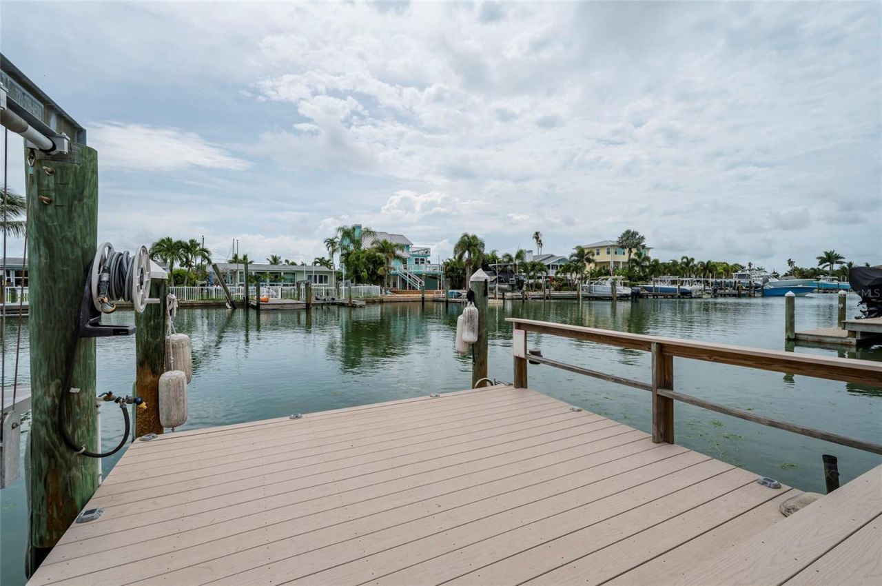 541 Crystal Drive, Madeira Beach, FL 33708 Photo