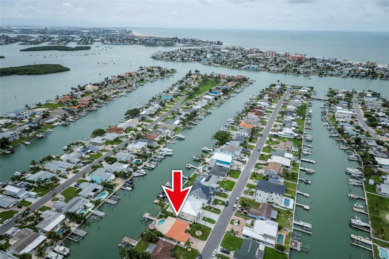 541 Crystal Drive, Madeira Beach, FL 33708 Photo