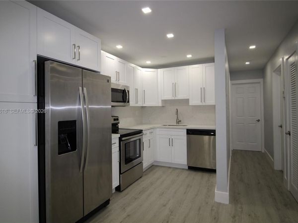 8701 SW 141st St , Unit K6, Palmetto Bay, FL 33176