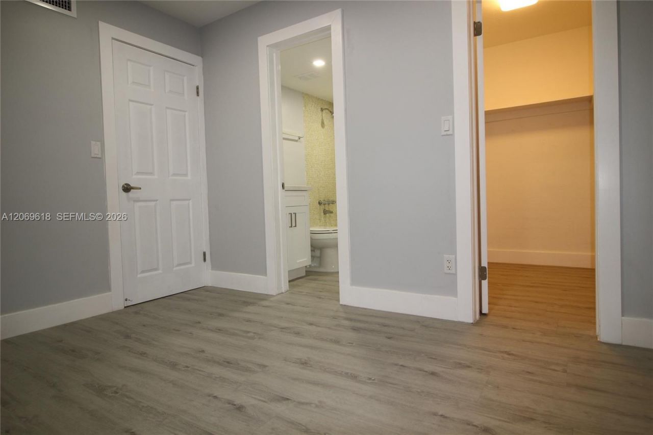 8701 SW 141st St , Unit K6, Palmetto Bay, FL 33176 Photo