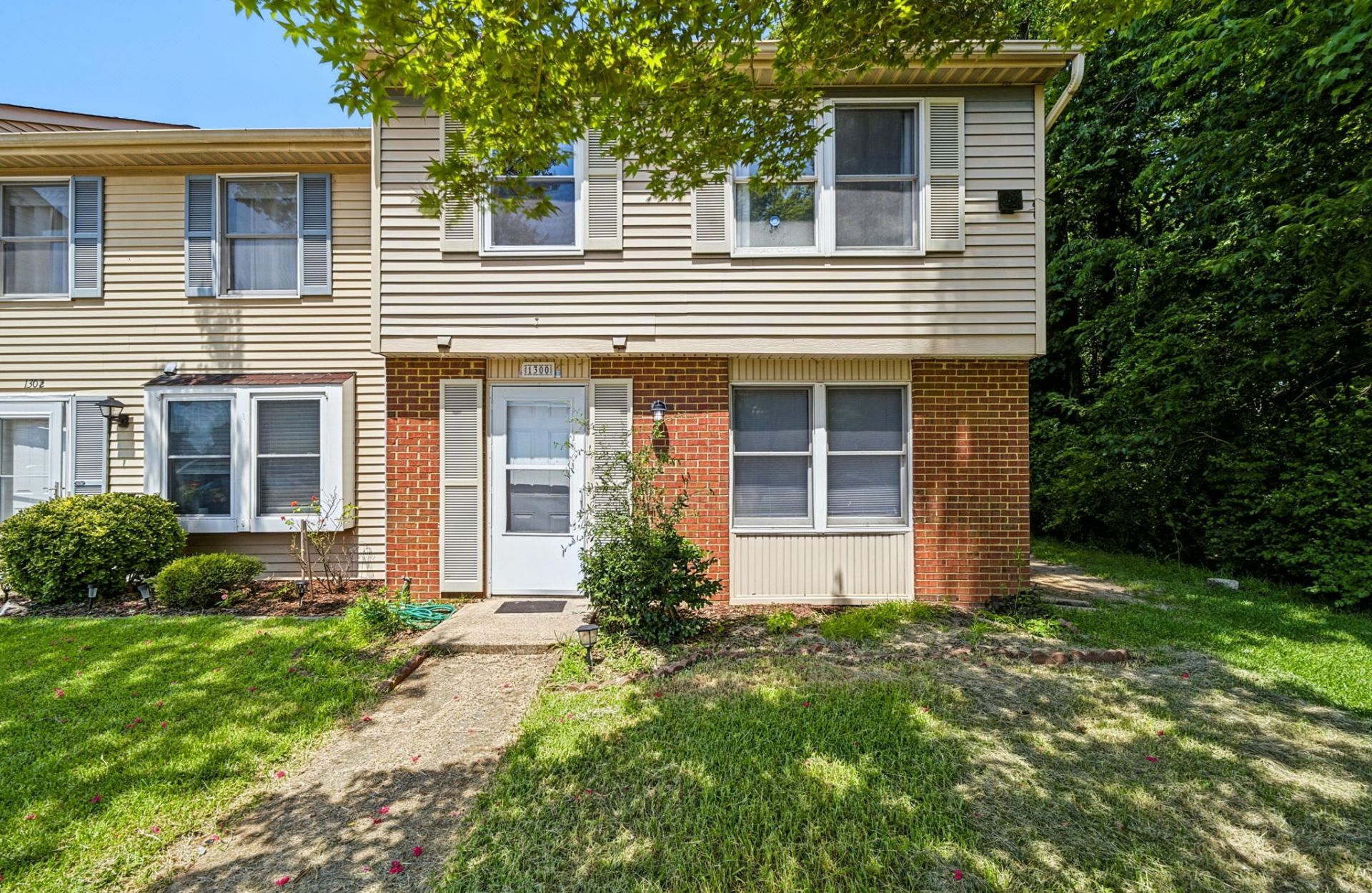 1300 Vanasse Court, Hampton, VA 23666 Main Photo