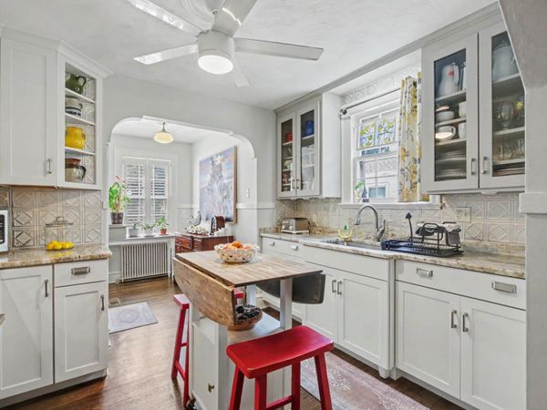 103 Locust Avenue , Hampton, VA 23661