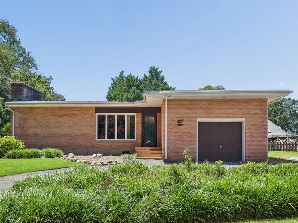 27 Hertzler Road , Newport News, VA 23602