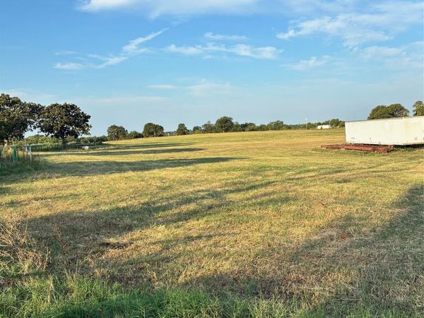 35080 EW 1290 Road , Maud, OK 74854