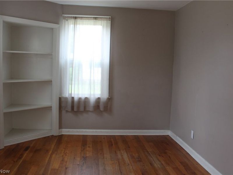 224 Pennsylvania Avenue, Louisville, OH 44641 Photo 11