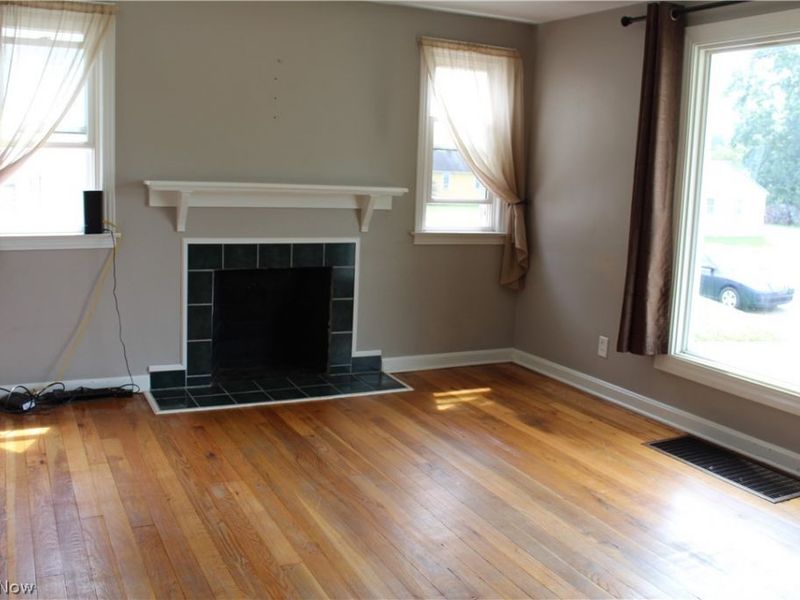224 Pennsylvania Avenue, Louisville, OH 44641 Photo 6