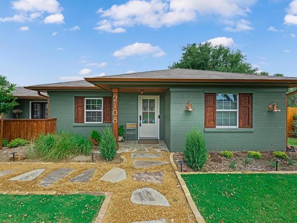 2108 W Harrison Avenue, Guthrie, OK 73044
