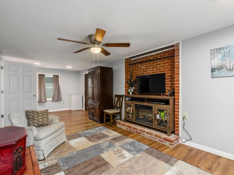 52 Fieldpoint Road, Heath, OH 43056 Photo 17