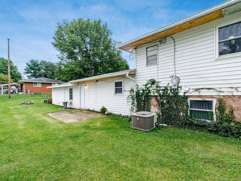52 Fieldpoint Road, Heath, OH 43056 Photo 30