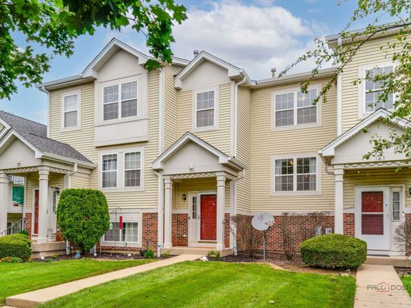 164 Holiday Lane , Unit 27-4, Hainesville, IL 60073