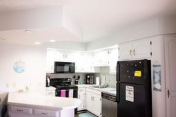 4246 Pinehurst Circle photo 4