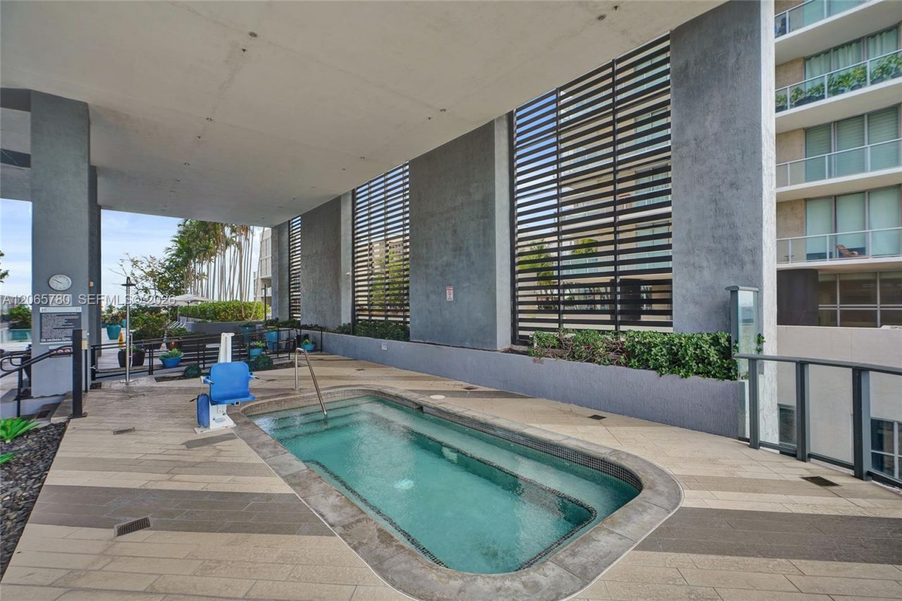 121 NE 34th St , Unit 2705, Miami, FL 33137 Photo