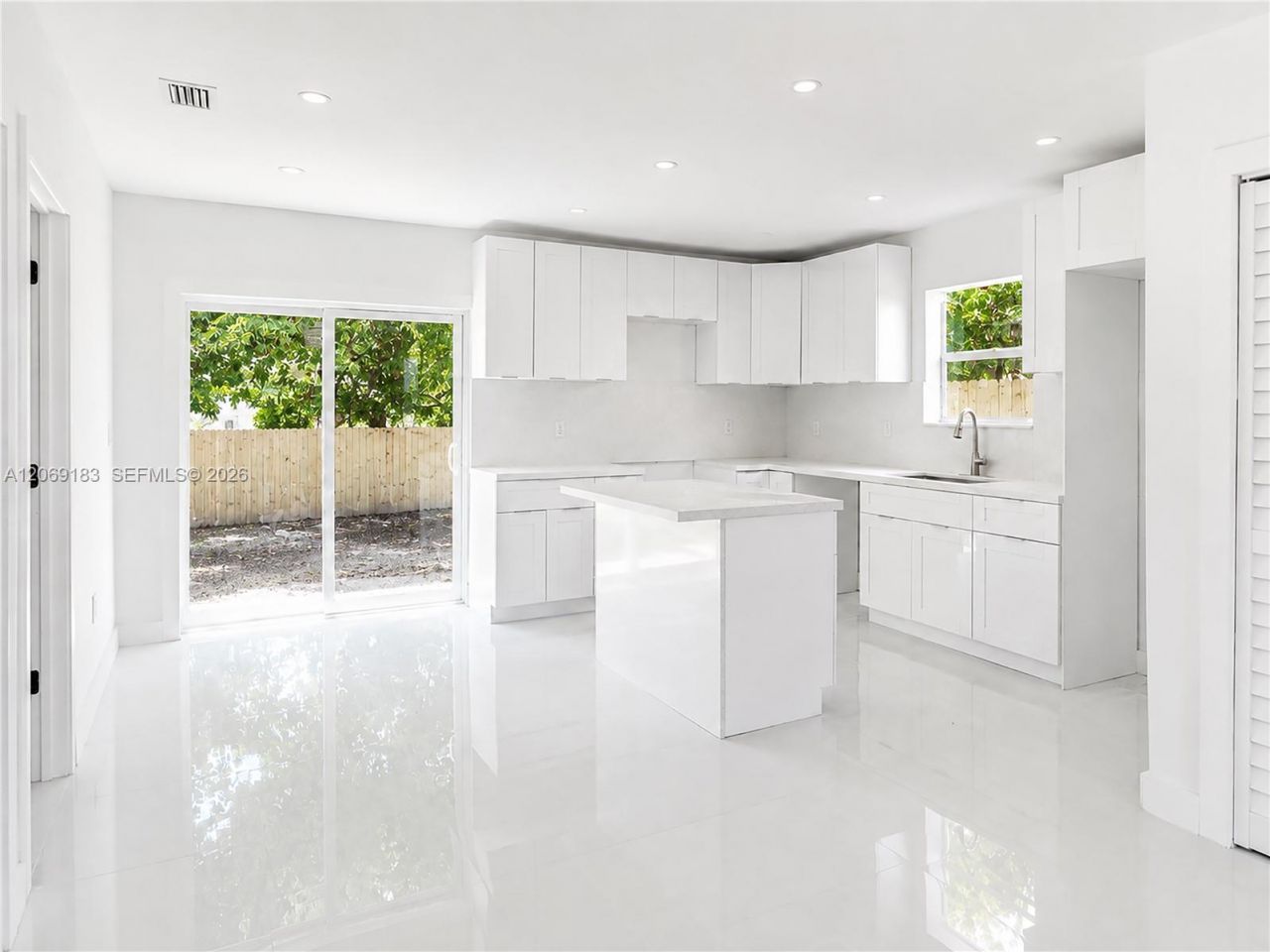 1780 NW 73rd St, Miami, FL 33147 Photo