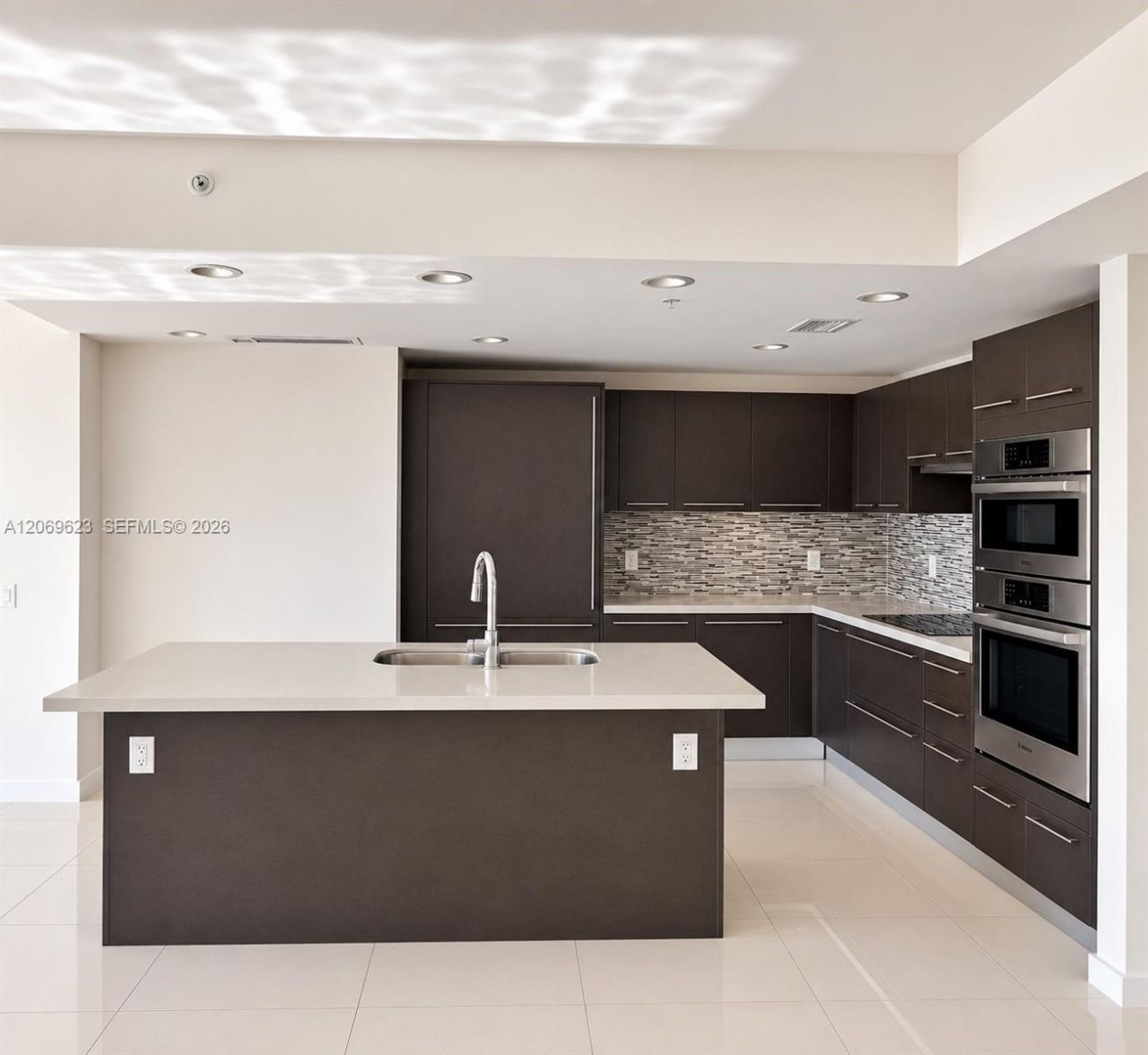 7875 NW 107th Ave , Unit 508, Doral, FL 33178 Photo