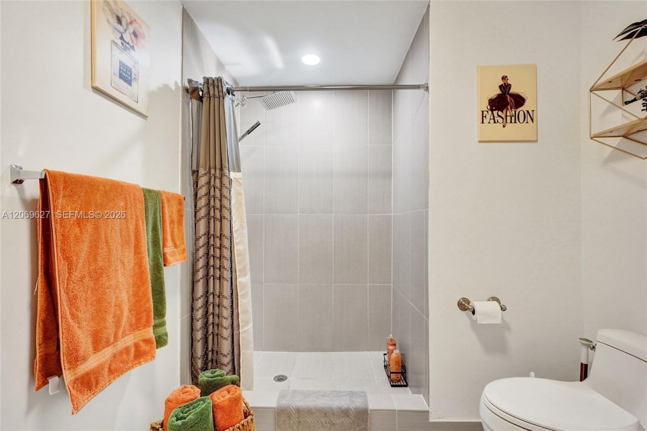 3250 NE 1st Ave , Unit 511, Miami, FL 33137 Photo